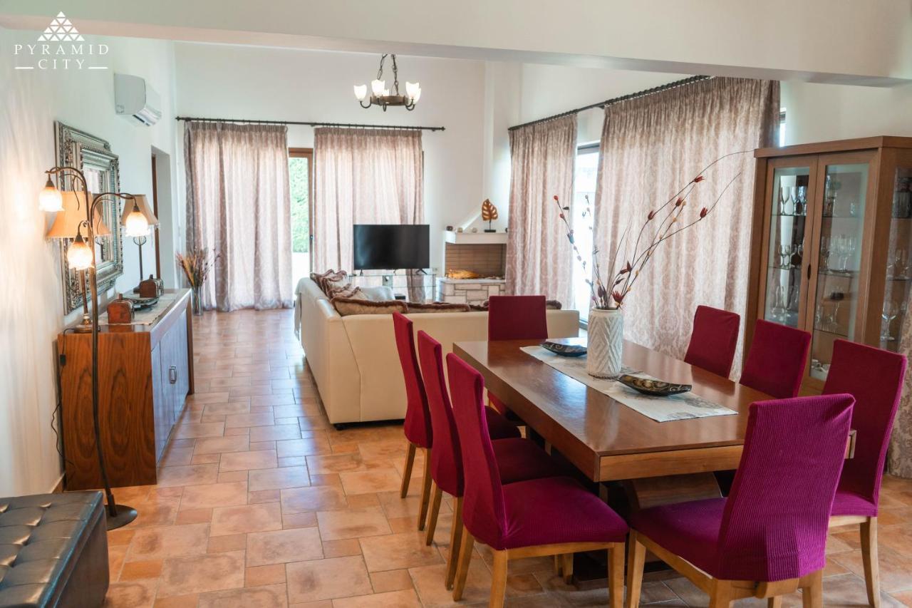 Luxury Villa Hera - Beachfront Рода Экстерьер фото